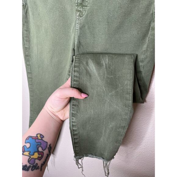 GAP True Skinny Olive Green Raw Hem Jeans Size 8/29P - Picture 5 of 12
